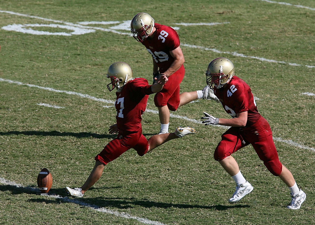 Football Kickoff (Unsplash-Keith Johnston)